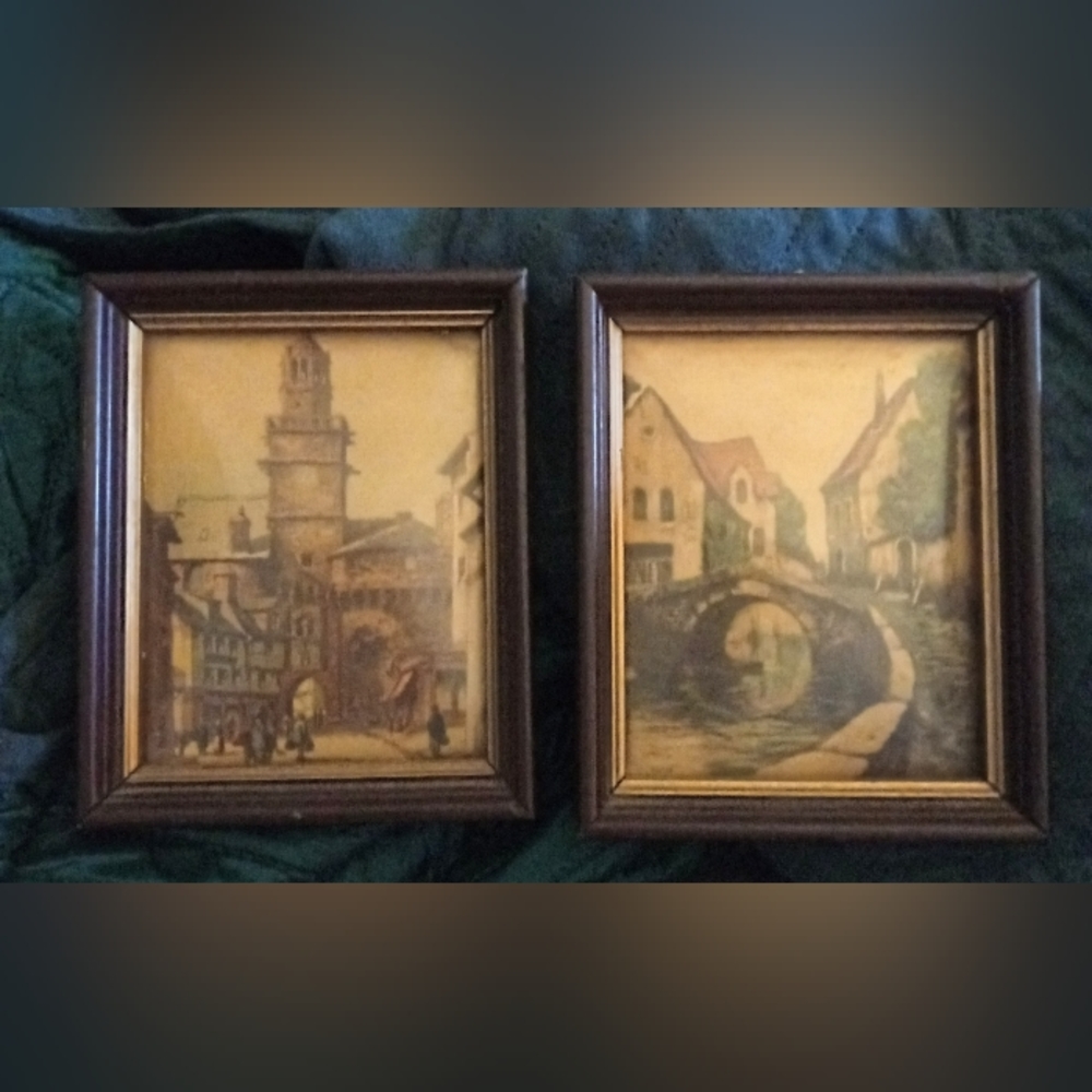 Vintage set of two framed scenic wall art